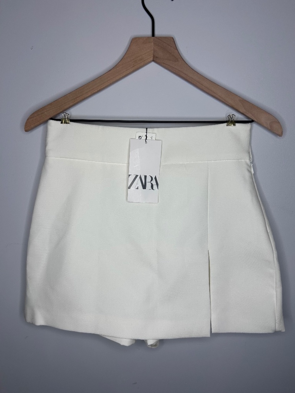 Zara White Skort